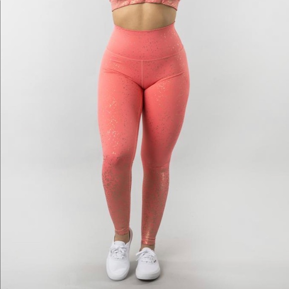 BuffBunny Rose Metallic Ombré Leggings NWT - Picture 2 of 7